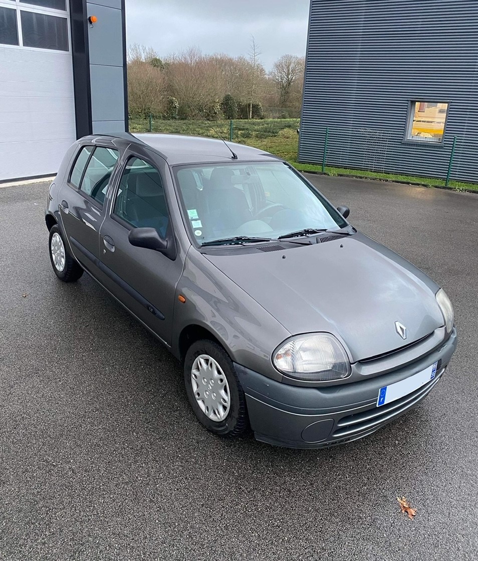 Renault Clio II RTE 1.2L 60 CH, QUIGUER AUTOMOBILES